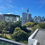 Brand New Luxury Studio Queen Street View